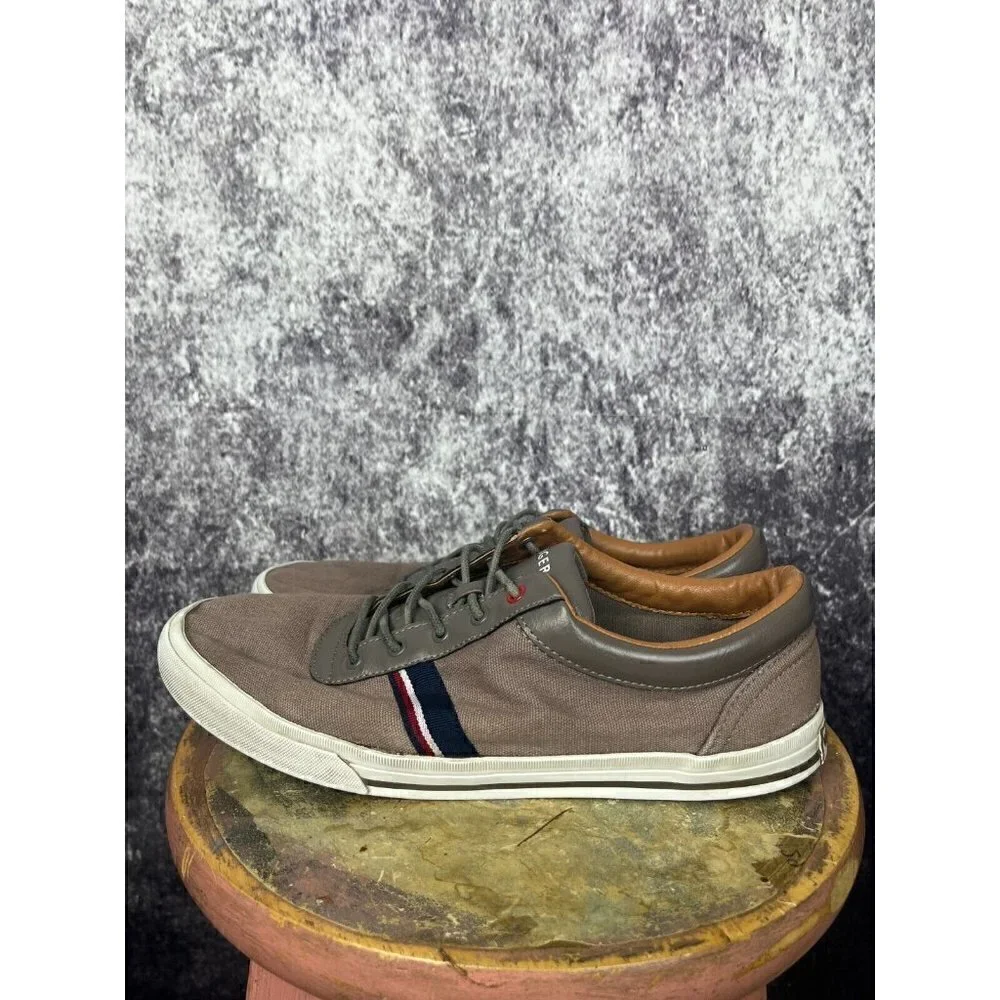 Tommy Hilfiger Brown Gray Red‎ Blue Logo Lace Up Sneaker Shoes Mens Size 10.5